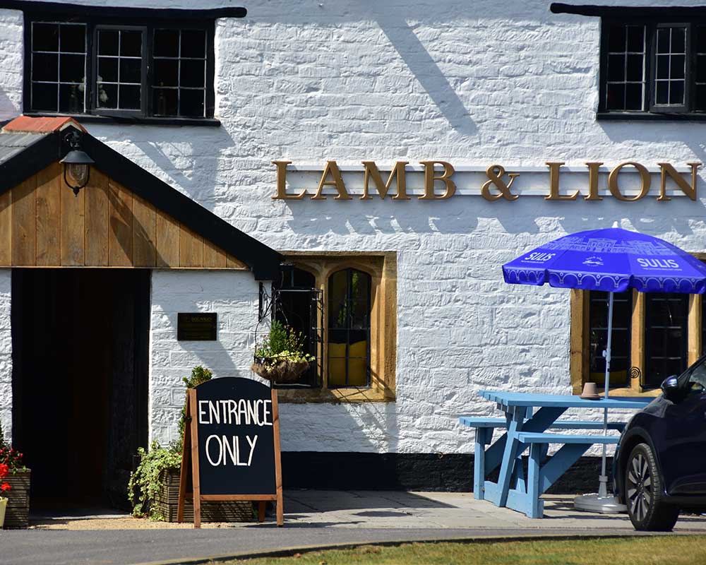 Lamb & Lion, Hambridge village pub